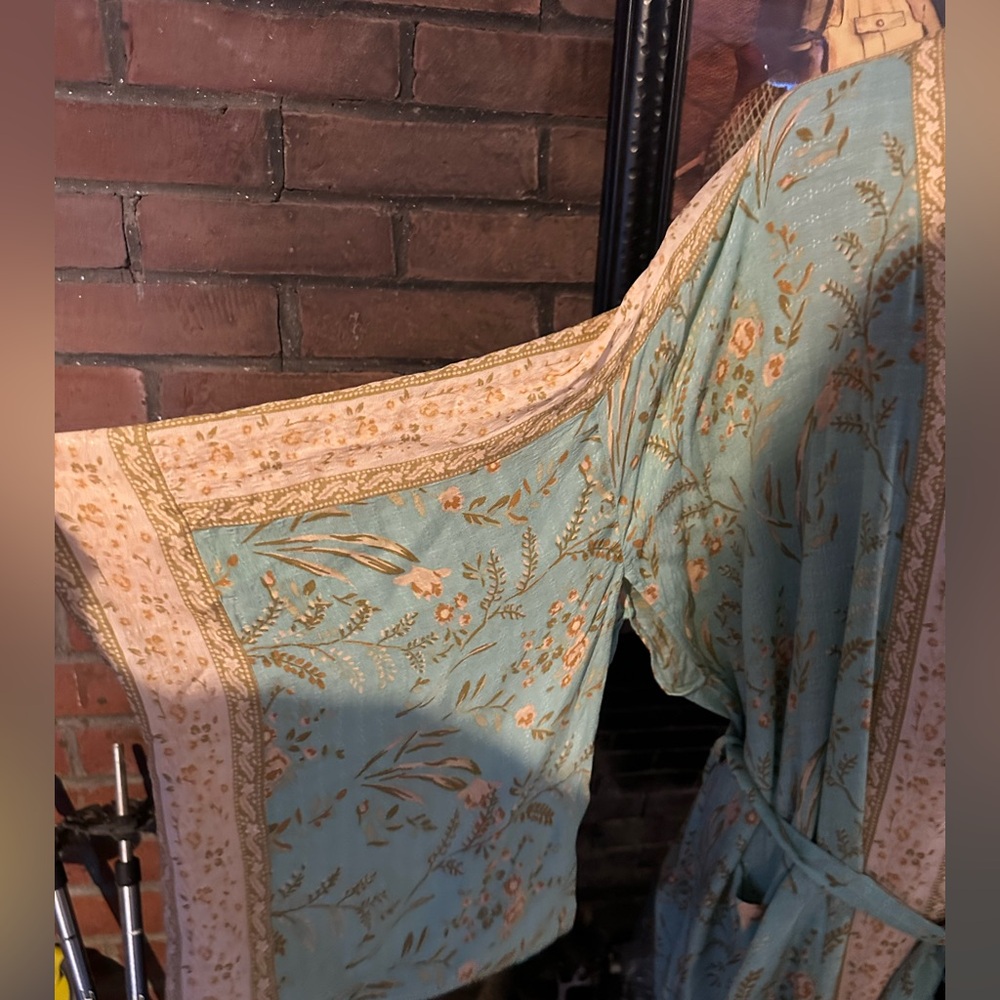 Spell & the Gypsy Maisie kimono robe s/m good condition - Picture 5 of 8